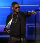 5. Usher FAVORITE MALE ARTIST – SOUL/R&B