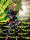 Nicki Minaj  на  Versace for H&M Fashion Show