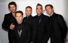 Take That обявиха, че се събират и направиха едно от най-успешните турнета през годината, което им донесе повече от 180 милиона долара приходи