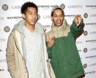 Rizzle Kicks на церемонията преди обявяването на номинираните за BRIT