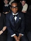 Tinie Tempah  по време на Седмицата на модата в Париж