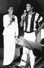 Whitney Houston и Jermaine Jackson на сцената на телевизонно шоу по CBS