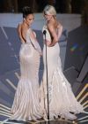 Дженифър Лопес и Камерън Диаз на сцената на Оскарите
