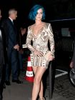 Katy Perry по време на "Седмицата на модата" в Париж