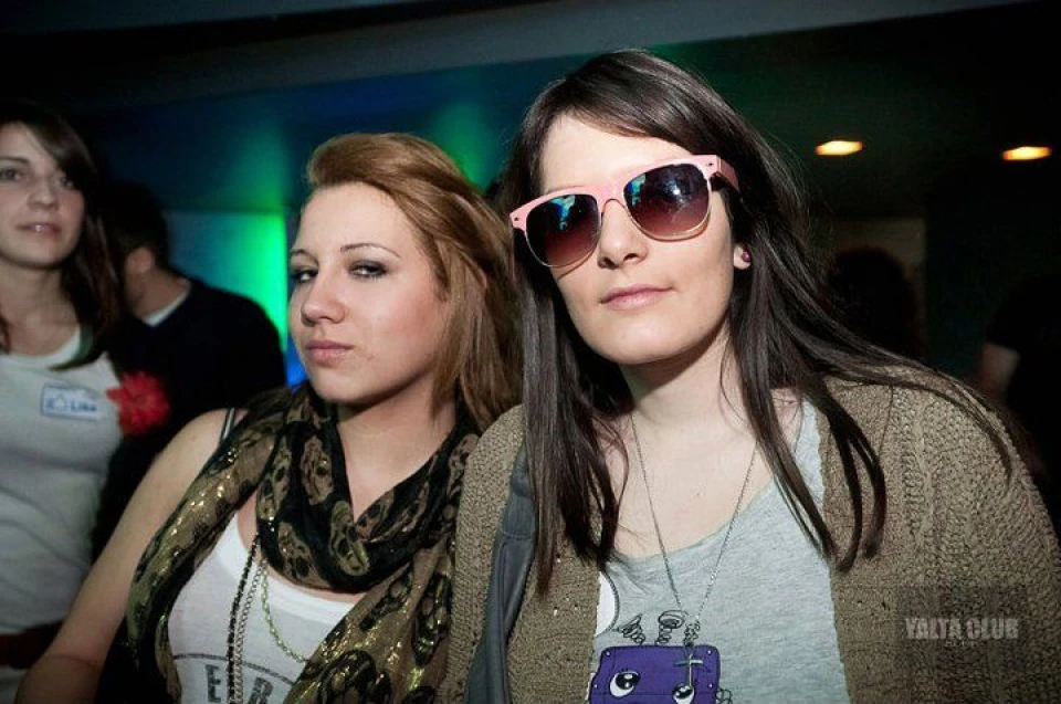 снимки Yalta club