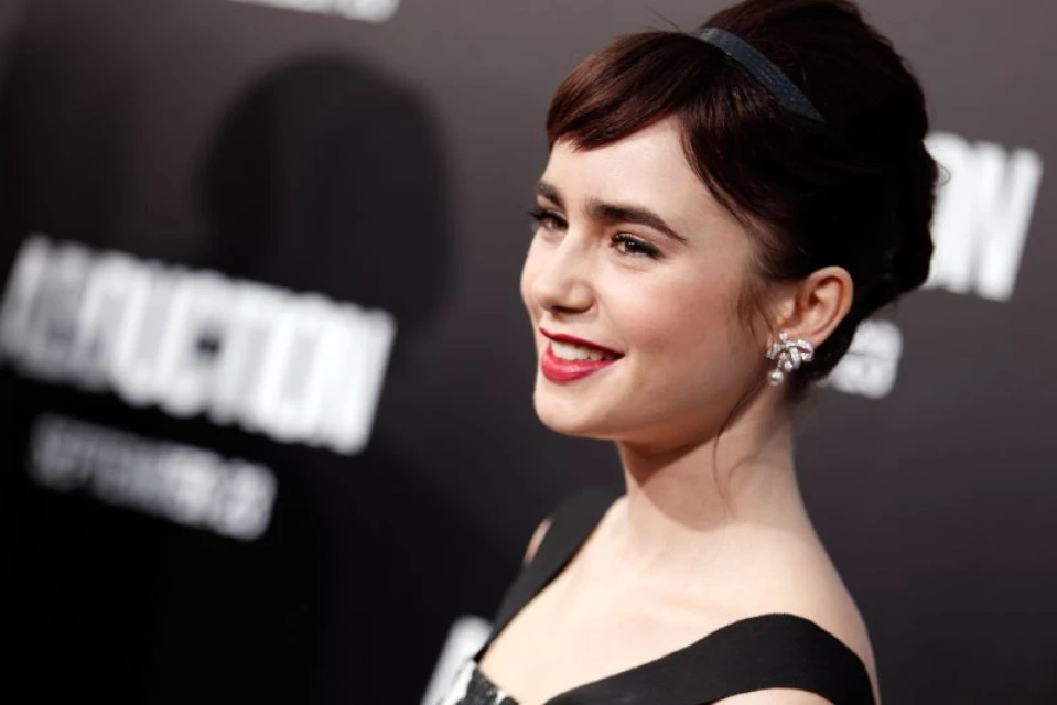 Lily Collins