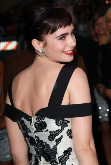 Lily Collins