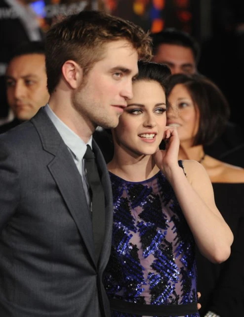 Kristen Stewart , Robert Pattinson