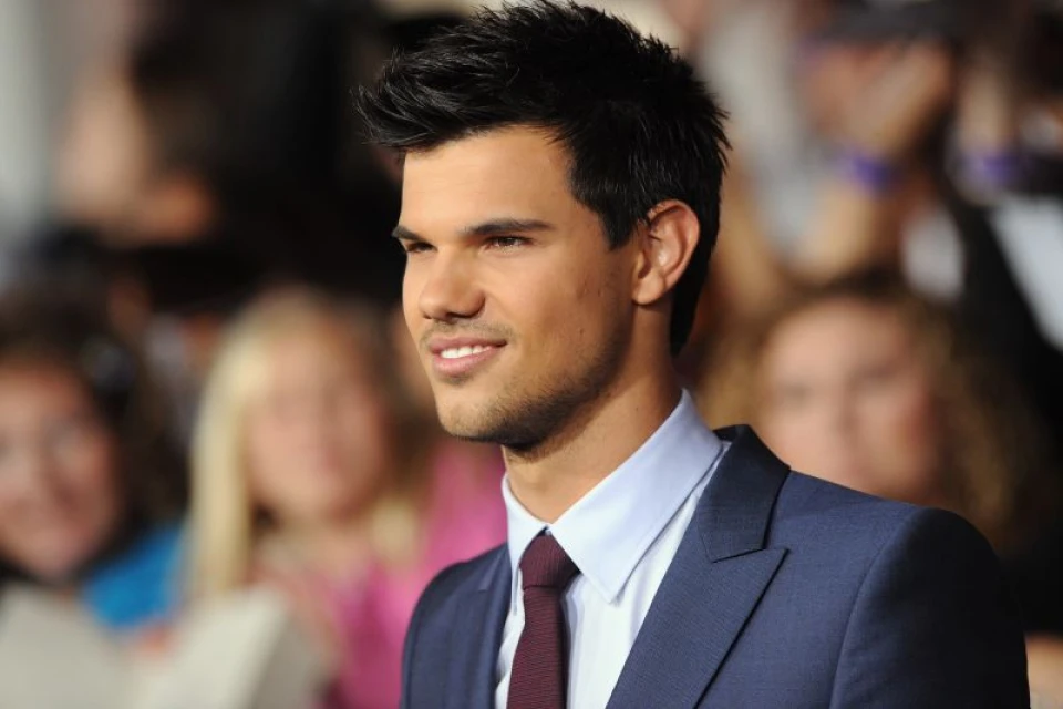 Taylor Lautner