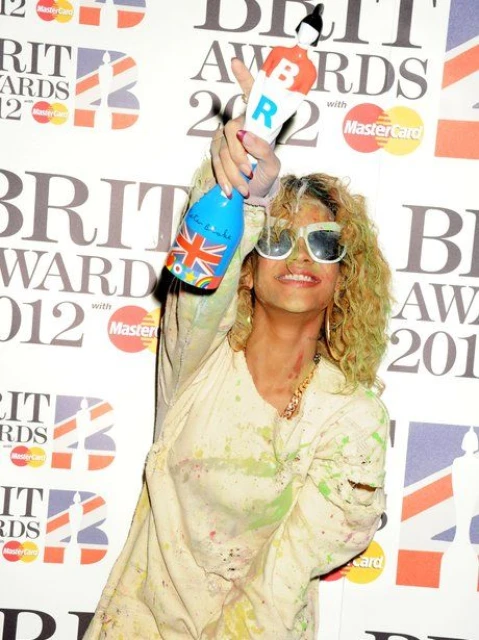 Rihanna спечели BRIT за международна изпълнителка